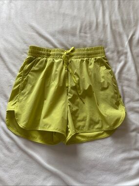 Buffbunny Flo shorts
